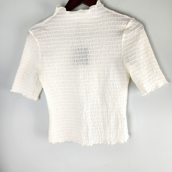 Le Lis Women’s Smocked Stretch Short Sleeve Top Off White Size Medium NWT - Picture 8 of 12